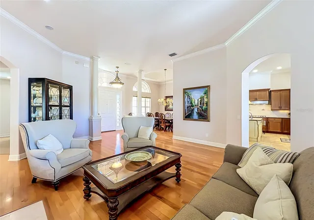 Photo 2 of Single family home for sale at 1012 Ridgepoint Cvs, Longwood, FL 32750 | MLS# O6446751 | Listing updated on 2026-10-08