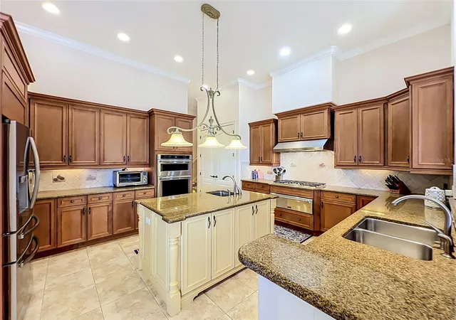 Photo 3 of Single family home for sale at 1012 Ridgepoint Cvs, Longwood, FL 32750 | MLS# O6446751 | Listing updated on 2026-10-08