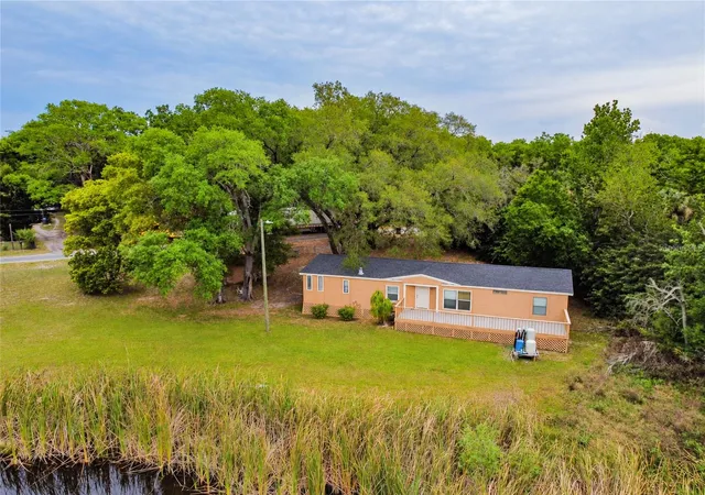 Photo 1 of Manufactured home for sale at 1215 E 149th Avenue, Lutz, FL 33549 | MLS# TB8554321 | Listing updated on 2026-10-11