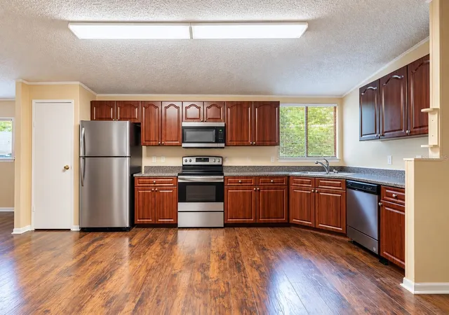 Photo 4 of Manufactured home for sale at 1215 E 149th Avenue, Lutz, FL 33549 | MLS# TB8554321 | Listing updated on 2026-10-11