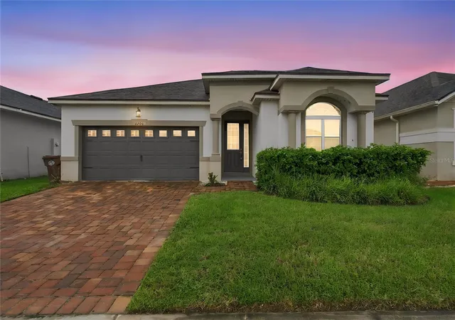 Photo 1 of Single family home for sale at 2500 Avian Loop, Kissimmee, FL 34741 | MLS# O6446754 | Listing updated on 2026-10-08