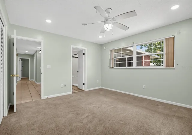 Photo 3 of Single family home for sale at 8065 SW 100th Lane Rd, Ocala, FL 34481 | MLS# O6446756 | Listing updated on 2026-10-03