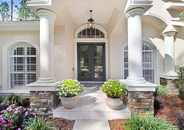 Photo 1 of Single family home for sale at 428 Pine Blf Dr, Lutz, FL 33549 | MLS# TB8554327 | Listing updated on 2026-10-03