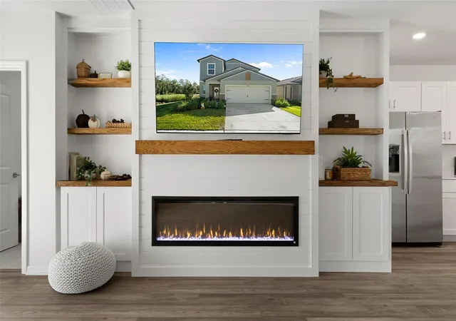 Photo 3 of Single family home for sale at 6582 Porch Light Dr, New Port Richey, FL 34655 | MLS# W7890031 | Listing updated on 2026-10-09