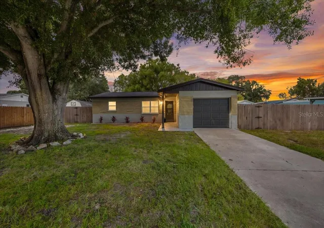 Photo 2 of Single family home for sale at 14756 Mockingbird Ln E, Clearwater, FL 33760 | MLS# TB8554329 | Listing updated on 2026-10-03