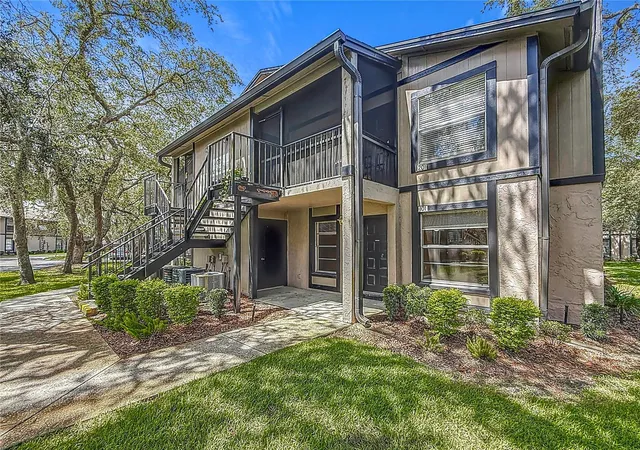 Photo 1 of Condo for sale at 4022 Tumble Wood Trl #101, Tampa, FL 33613 | MLS# L4965512 | Listing updated on 2026-10-28