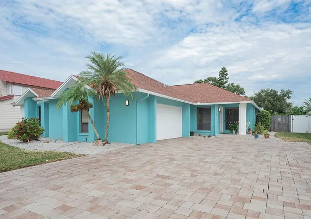 Photo 4 of Single family home for sale at 8004 NW 11th Avenue, Bradenton, FL 34209 | MLS# A4708256 | Listing updated on 2026-10-08