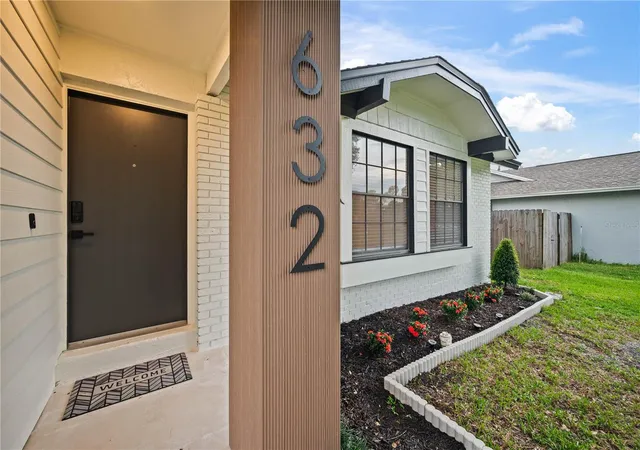 Photo 3 of Single family home for sale at 632 Tuskawilla Point Ln, Winter Springs, FL 32708 | MLS# TB8554337 | Listing updated on 2026-10-03