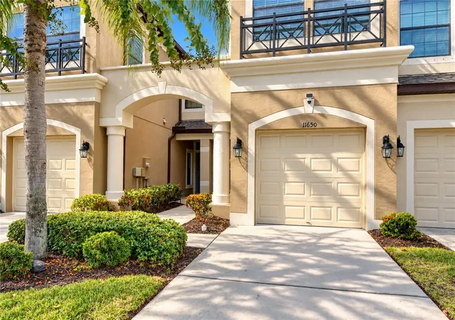Photo 3 of Townhouse for sale at 11650 Crowned Sparrow Ln, Tampa, FL 33626 | MLS# TB8554339 | Listing updated on 2026-10-04