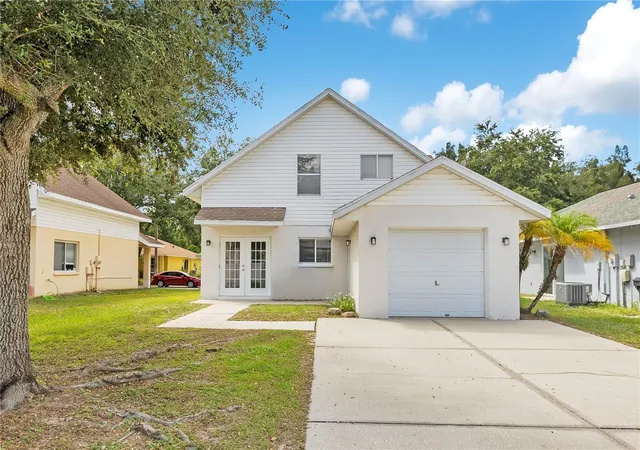 Photo 1 of Single family home for sale at 10332 Summerview Cir, Riverview, FL 33578 | MLS# O6446762 | Listing updated on 2026-10-06