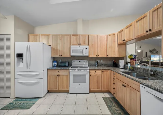 Photo 3 of Condo for sale at 3830 Bal Harbor Blvd #17, Punta Gorda, FL 33950 | MLS# C7531490 | Listing updated on 2026-10-04
