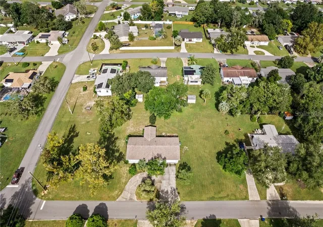Photo 3 of Single family home for sale at 106 S Lucille St, Beverly Hills, FL 34465 | MLS# CC858358 | Listing updated on 2026-10-10