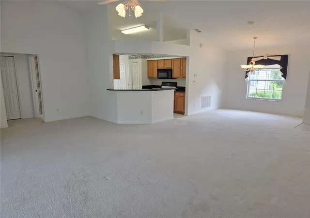 Photo 3 of Single family home for sale at 25419 Crestwater Dr, Leesburg, FL 34748 | MLS# G5118546 | Listing updated on 2026-10-05