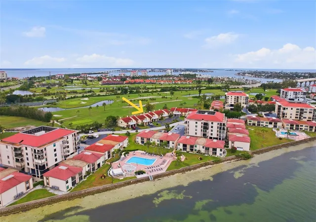 Townhouse for sale at 6140 Sun Blvd #7, Saint Petersburg, FL 33715 | MLS# TB8554346