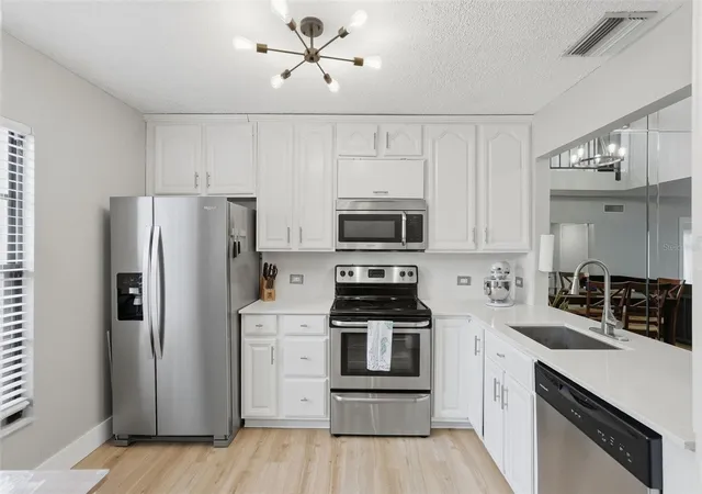 Photo 2 of Townhouse for sale at 6140 Sun Blvd #7, Saint Petersburg, FL 33715 | MLS# TB8554346 | Listing updated on 2026-10-07