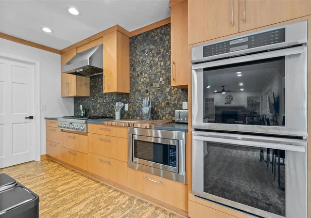 Photo 4 of Single family home for sale at 4616 Ackerly Way, Brandon, FL 33511 | MLS# C7531492 | Listing updated on 2026-10-05