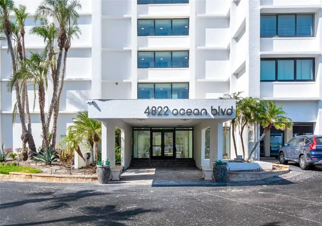 Photo 2 of Condo for sale at 4822 Ocean Blvd #8B, Sarasota, FL 34242 | MLS# A4708261 | Listing updated on 2026-10-07
