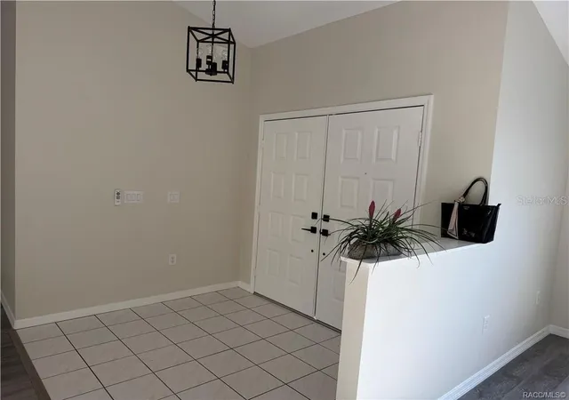 Photo 4 of Single family home for sale at 994 E Crown Of Roses Loop, Inverness, FL 34453 | MLS# OM733350 | Listing updated on 2026-10-05