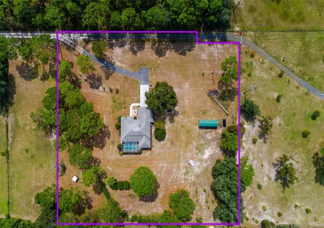 Photo 2 of Single family home for sale at 28033 Cricket Hl Rd, Brooksville, FL 34602 | MLS# TB8554350 | Listing updated on 2026-10-05