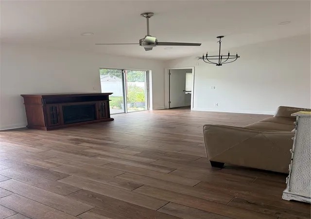 Photo 3 of Single family home for sale at 11012 Ashbourne Cir, Tampa, FL 33624 | MLS# TB8554351 | Listing updated on 2026-10-03