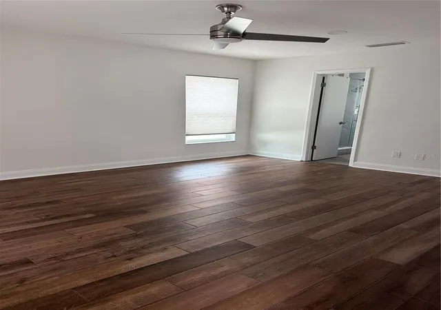 Photo 4 of Single family home for sale at 11012 Ashbourne Cir, Tampa, FL 33624 | MLS# TB8554351 | Listing updated on 2026-10-03