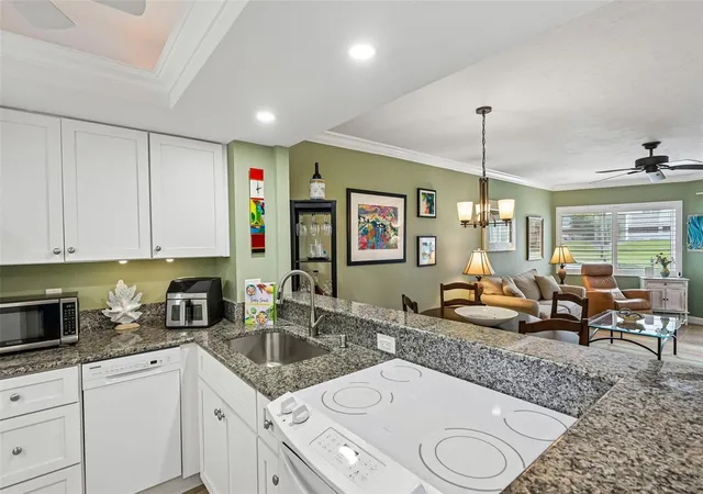 Photo 4 of Condo for sale at 1300 N Portofino Dr #105, Sarasota, FL 34242 | MLS# A4708269 | Listing updated on 2026-10-04