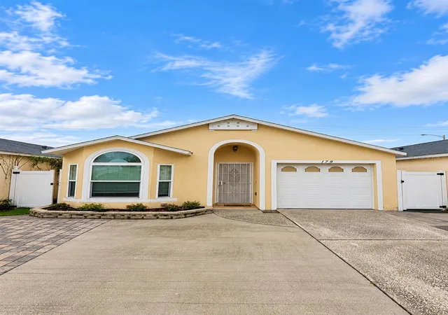 Photo 1 of Condo for sale at 179 Dahlia Village Cir #63, Orlando, FL 32807 | MLS# O6446781 | Listing updated on 2026-10-07