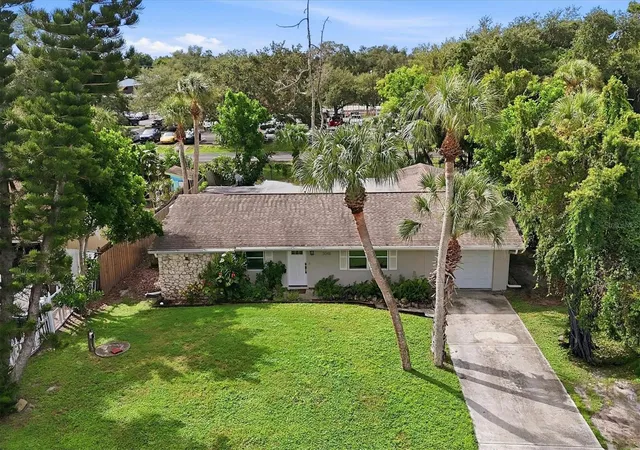 Photo 3 of Single family home for sale at 3048 Savage Rd, Sarasota, FL 34231 | MLS# A4708273 | Listing updated on 2026-10-05
