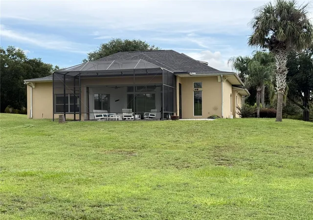 Photo 3 of Single family home for sale at 39539 Harbor Hills Blvd, Lady Lake, FL 32159 | MLS# G5118553 | Listing updated on 2026-10-10