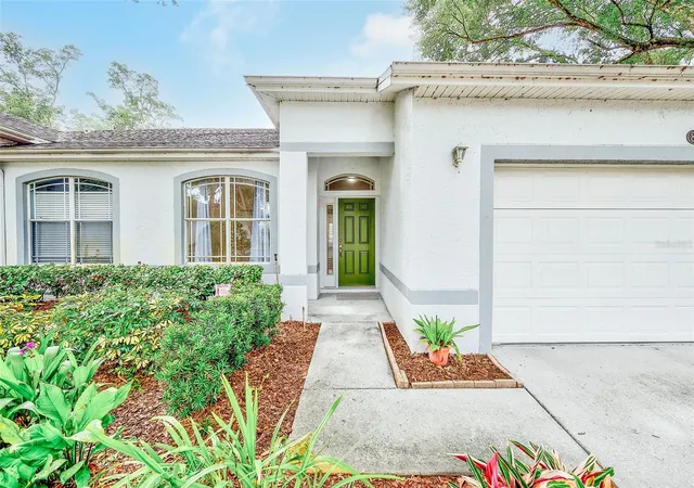 Photo 2 of House for sale at 8634 Alexandra Arbor Ln, Temple Terrace, FL 33637 | MLS# TB8554383 | Listing updated on 2026-10-03