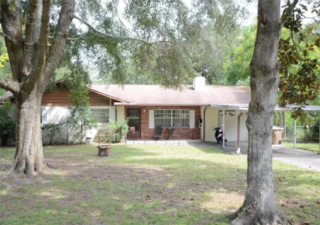 Single family home for sale at 155 NE 43rd Avenue, OCALA, FL 34470 | MLS# G5118555