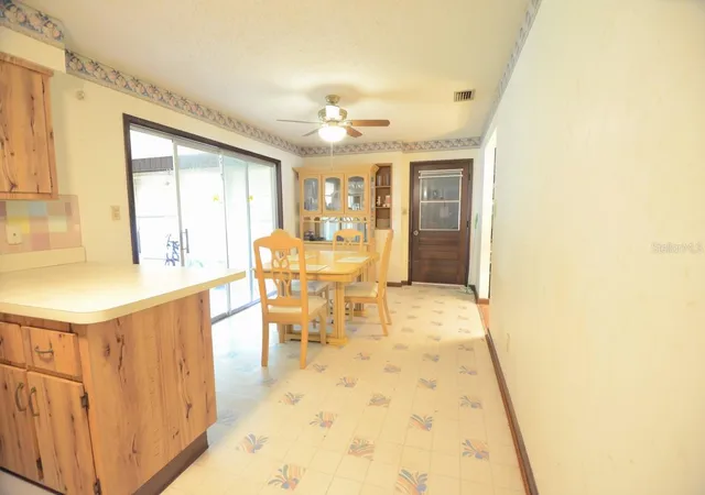 Photo 4 of Single family home for sale at 155 NE 43rd Avenue, Ocala, FL 34470 | MLS# G5118555 | Listing updated on 2026-10-06