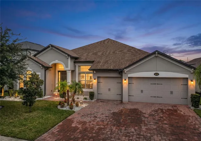 Photo 1 of Single family home for sale at 2375 Panoramic Cir, Apopka, FL 32703 | MLS# O6446793 | Listing updated on 2026-10-07