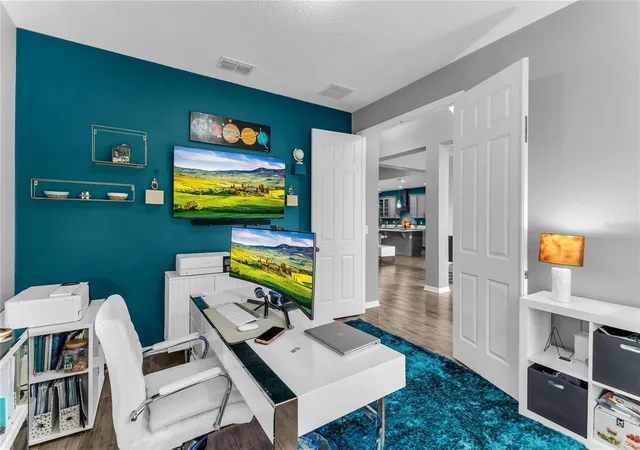 Photo 3 of Single family home for sale at 2375 Panoramic Cir, Apopka, FL 32703 | MLS# O6446793 | Listing updated on 2026-10-07