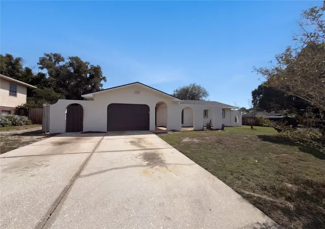 Photo 1 of Single family home for sale at 1170 N 11th Street, Eagle Lake, FL 33839 | MLS# O6446799 | Listing updated on 2026-10-03