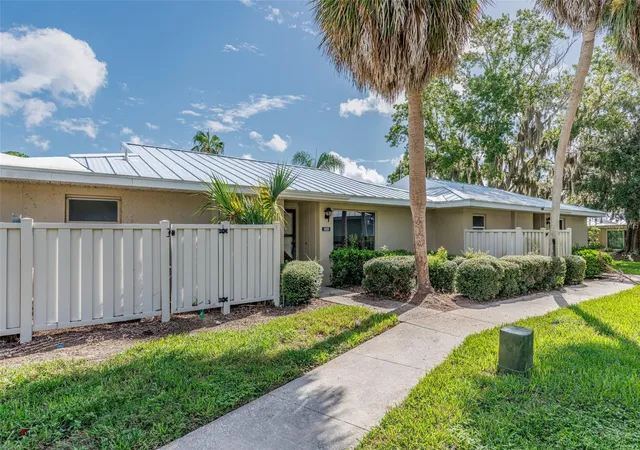Condo for sale at 1233 N Egret Point #125, CRYSTAL RIVER, FL 34429 | MLS# TB8554395