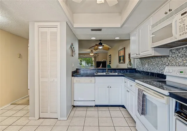 Photo 3 of Condo for sale at 110 Lakeside Ct #110, Oldsmar, FL 34677 | MLS# TB8554398 | Listing updated on 2026-10-06