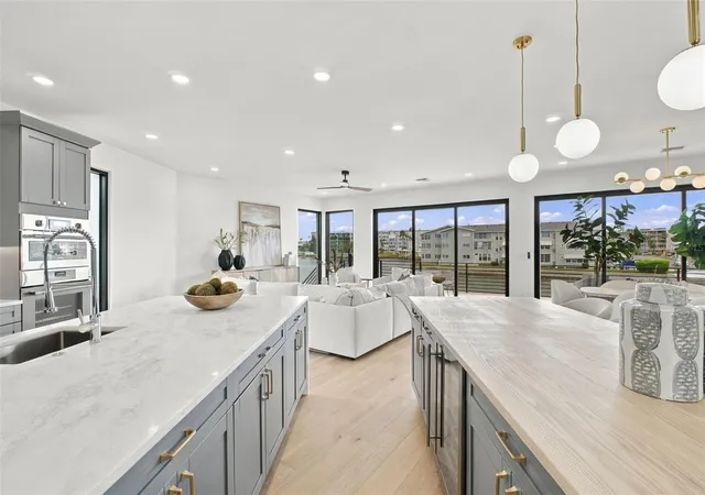 Photo 4 of Single family home for sale at 7176 S Shore Dr, South Pasadena, FL 33707 | MLS# TB8554401 | Listing updated on 2026-10-30