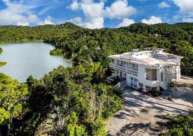Photo 3 of Single family home for sale at Carretera 742 Kilometro 2 Sector Villas Barrio Carite, Guayama, PR 00784 | MLS# PR9124665 | Listing updated on 2026-10-21