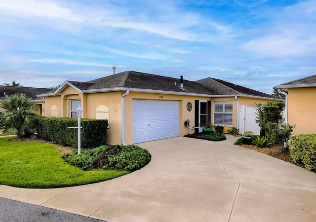 Photo 1 of Single family home for sale at 1530 Barnwell Pl, The Villages, FL 32162 | MLS# G5118559 | Listing updated on 2026-10-10