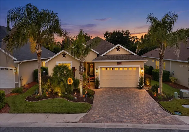 Single family home for sale at 10331 Addison Shore Way, OXFORD, FL 34484 | MLS# G5118560
