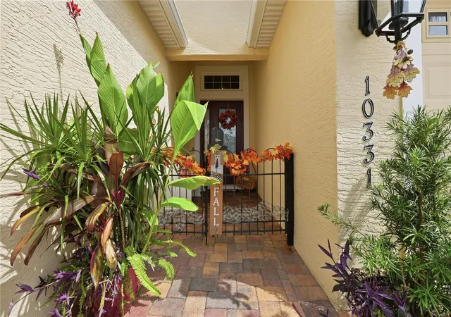 Photo 3 of Single family home for sale at 10331 Addison Shore Way, Oxford, FL 34484 | MLS# G5118560 | Listing updated on 2026-10-10
