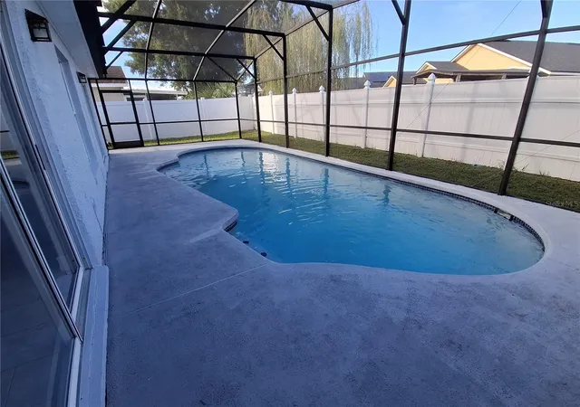 Photo 4 of Single family home for sale at 1518 Avleigh Cir, Orlando, FL 32824 | MLS# S5158777 | Listing updated on 2026-10-03