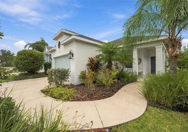 Photo 2 of Single family home for sale at 11115 Sand Pine Ln, Parrish, FL 34219 | MLS# A4708282 | Listing updated on 2026-10-29