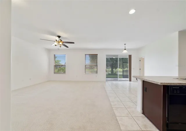 Photo 4 of Single family home for sale at 8036 Crushed Pepper Ave, Orlando, FL 32817 | MLS# S5158778 | Listing updated on 2026-10-07