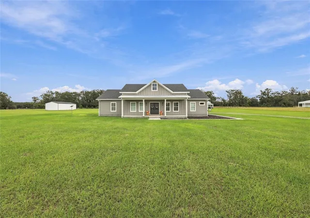 Photo 2 of Single family home for sale at 20875 Nw 207th Terrace, High Springs, FL 32643 | MLS# GC543932 | Listing updated on 2026-10-09