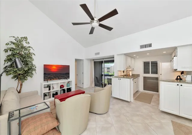 Photo 4 of Condo for sale at 717 Pine Run Dr #717, Osprey, FL 34229 | MLS# A4708286 | Listing updated on 2026-10-07
