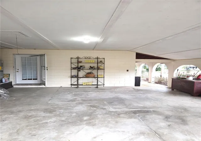 Photo 3 of Single family home for sale at 1848 NE 40th Circle, Ocala, FL 34470 | MLS# OM733365 | Listing updated on 2026-10-05
