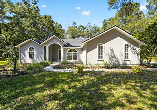 Single family home for sale at 10006 SW 90th Street, GAINESVILLE, FL 32608 | MLS# GC543934