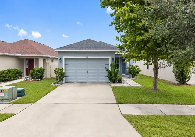 Photo 3 of Single family home for sale at 7310 Indigo Oasis Ct, Gibsonton, FL 33534 | MLS# TB8554431 | Listing updated on 2026-10-09